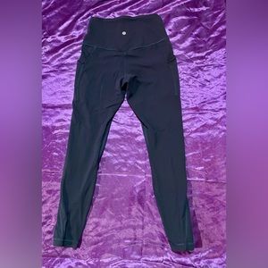 Navy Blue Capri Style Lululemon Leggings Size 6
